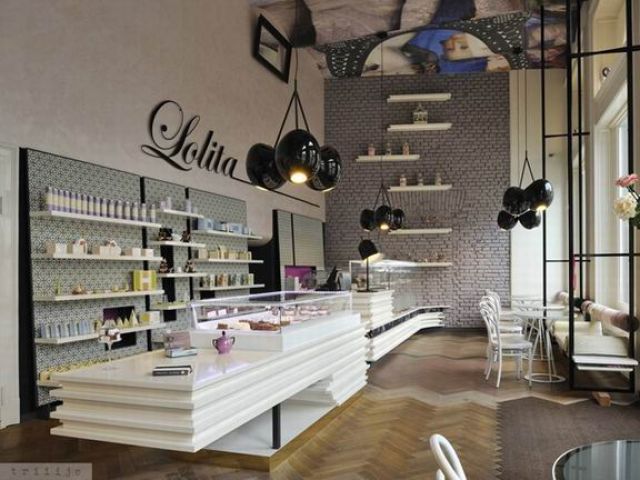 洛丽塔咖啡馆 拼花地板令人惊艳的地面(组图) 
