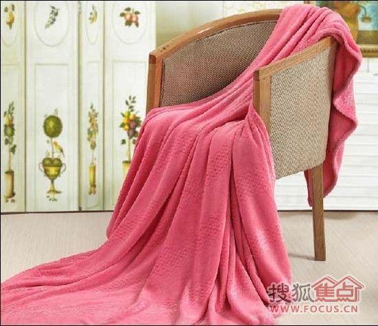 卧室软装搭配 4款美观实用夏日空调毯（图） 