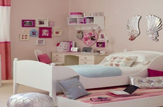 卧室装修色彩搭配设计效果图