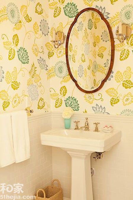 15款花样壁纸完美利用 打造时尚小户型卫浴间 
