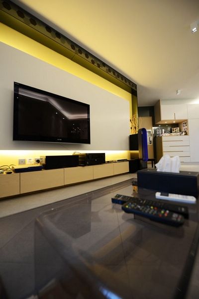 黄色瓷砖诱惑  现代香港公寓欣赏（组图） 