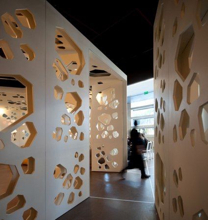 咖啡店装修效果图 来自葡萄牙的几何艺术空间 