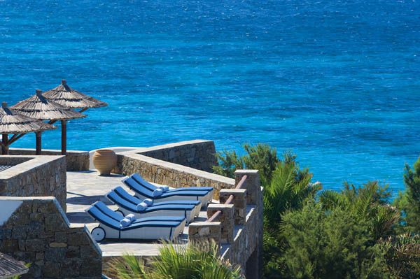米克诺斯天堂海滩 希腊海岛的奢华夏日风情  