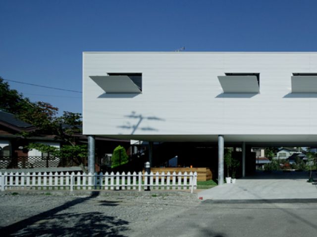 在家来一盘高尔夫 日本KKC现代绿色住屋(图) 