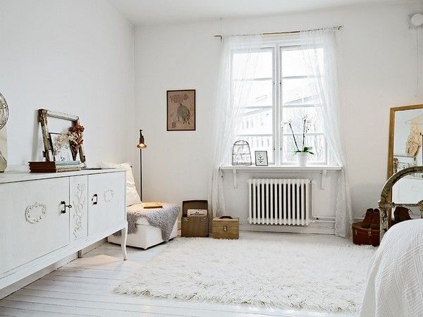 简单而令人愉悦的白色单室公寓 (组图) 