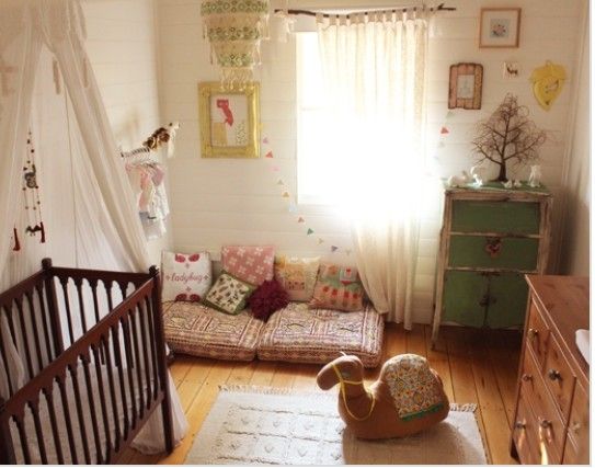 婴儿房装修设计效果洋溢着幸福粉色（组图） 