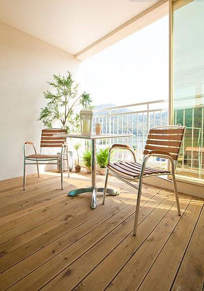 享受阳光 16款户外木地板打造舒适惬意(组图) 