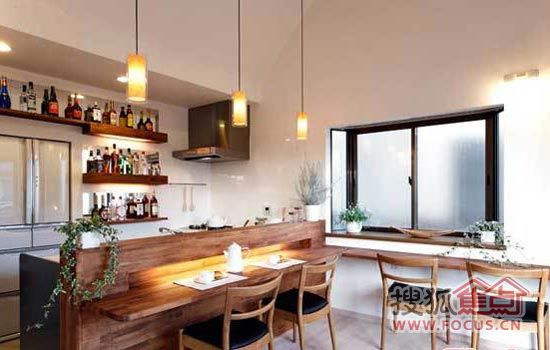 小吧台打造浪漫酒吧 充满情调的日式家居(组图) 