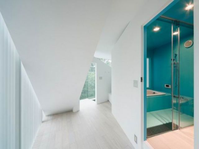 现代螺旋住宅 实木地板打造日式清亮家居(图) 