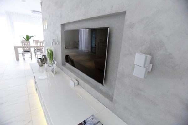 开放式现代空间 波兰华沙白色气质公寓(图)  