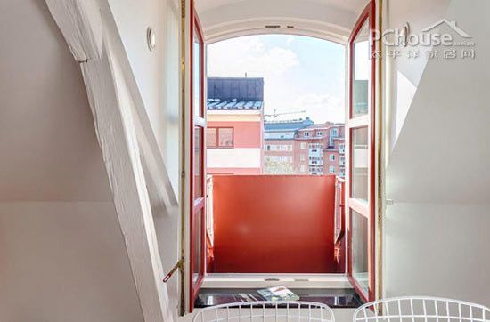 瑞典复式公寓 阁楼空间的完美利用（图） 