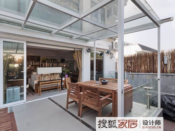 香港开放性现代住宅设计 享受城市悠然生活 