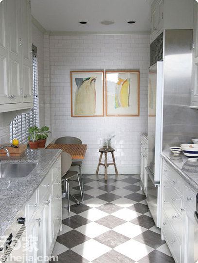 小户型装修空间法则 11个简约小厨房设计(图) 