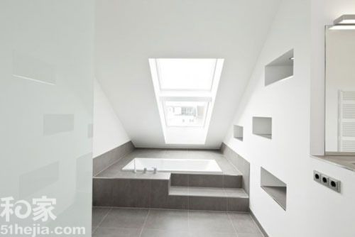 小空间极致享受 13个阁楼变身卫浴设计（图） 