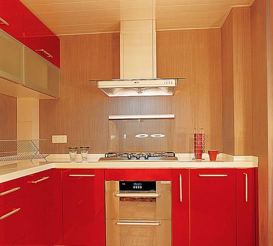 八款现代红色整体橱柜 给厨房“添油加醋” 