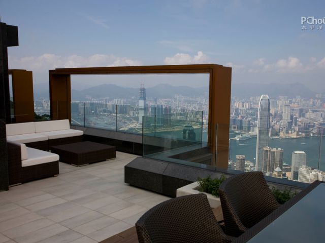 香港山顶旧宅 4千万打造海景复式公寓（图） 