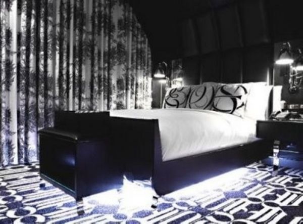 不一样的体验 33款超酷酒店式的卧室设计 