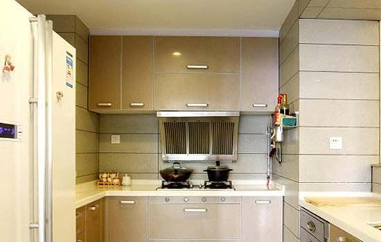 无障碍的现代简洁 简约厨房装修效果图欣赏  