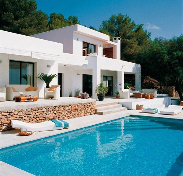 西班牙Ibiza岛：豪华的地中海风格别墅(组图) 