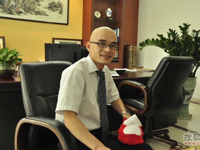 阳光陶瓷有限公司销售常务副总经理 李金桥