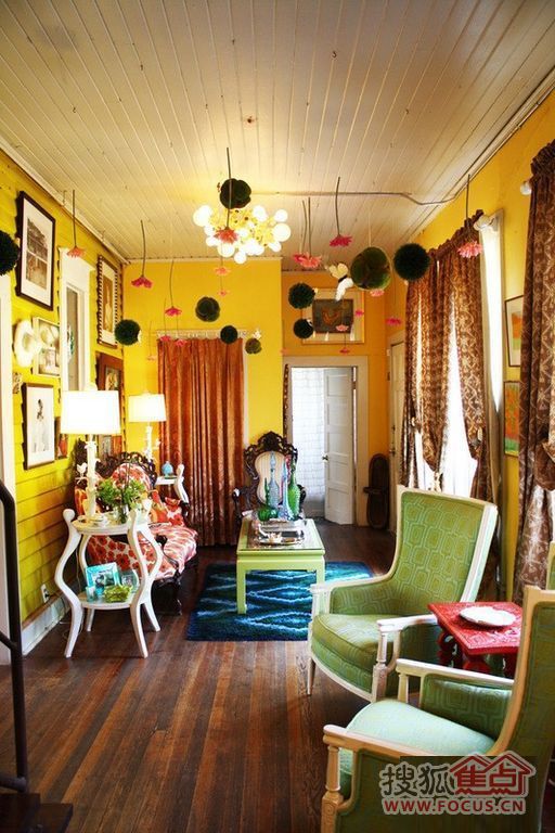 10款色彩客厅装修案例 跃动绚丽空间(图) 