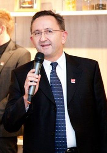 V-ZUG国际业务副总裁 Felix Aepli致辞
