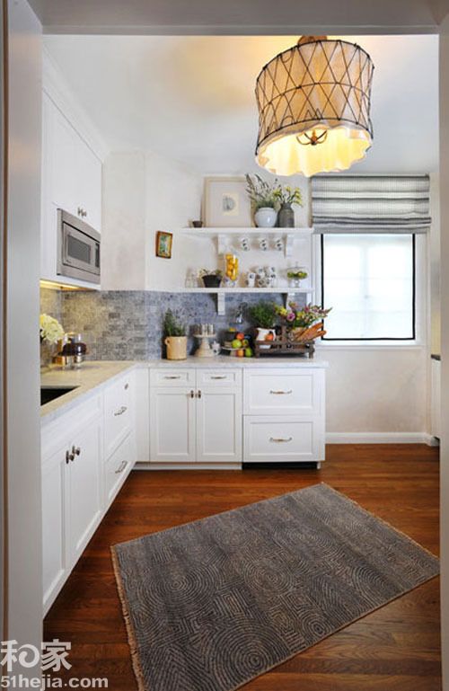 纯白色厨房放亮空间 小户型厨房装修14例(图) 