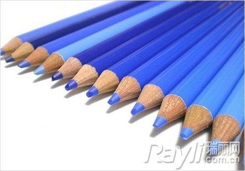 芬理希梦500色彩色铅笔：每只铅笔都会涂13遍漆，在严格管控下做出了最上乘的品质。