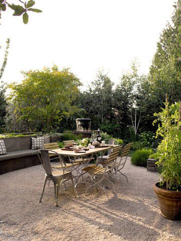 阳台变身户外小花园 小空间也能打造绿色世界 