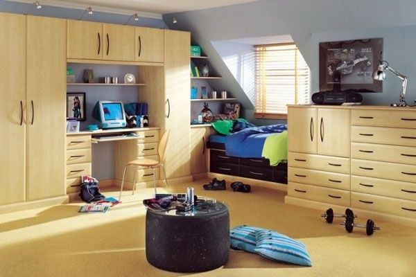 纯色为主 44款男孩最喜欢的儿童房设计（图） 
