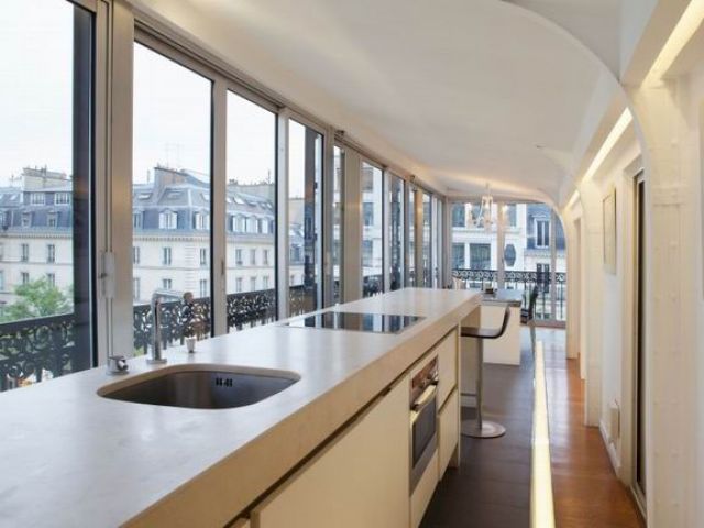 优雅的橡木地板 法国巴黎住宅设计(组图)  