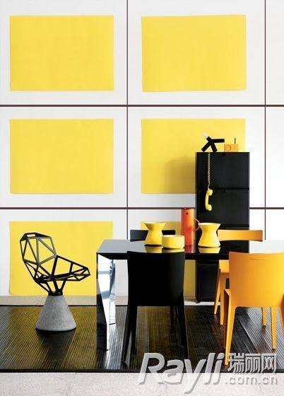 明黄色为餐厅创造了一种明朗清新的格调