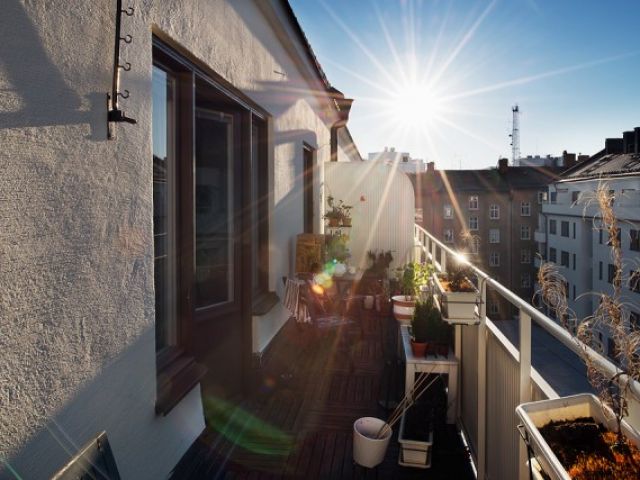 44平米单身公寓设计 阳光照耀的餐厨空间(图) 