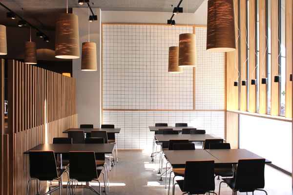 原木打造的简约 西班牙毕尔巴鄂餐厅设计(图) 