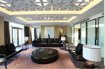 锐驰家具呈现在谷泉会议中心中信金陵酒店的总统套间内