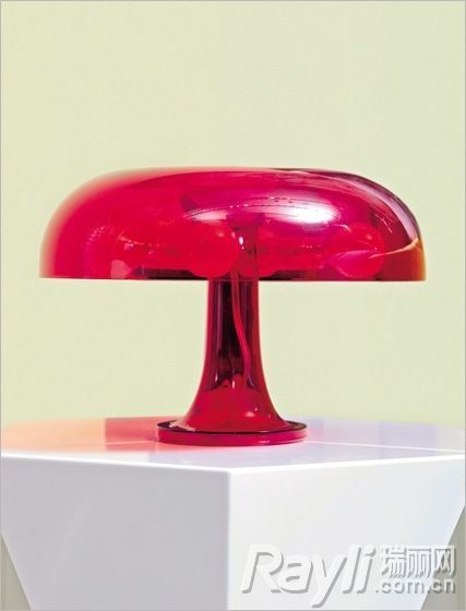 连卡佛　造型别致的红色蘑菇台灯