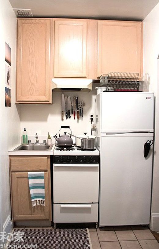 “挤”出庖厨空间 11个白色简约小厨房设计 