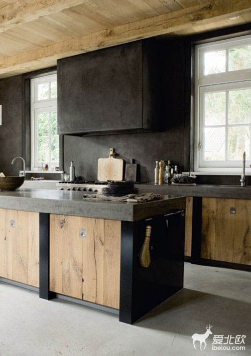 现代简约北欧风格 黑白两色的木制厨房(组图) 