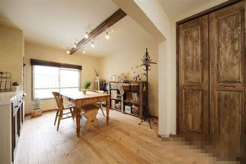 70平温馨老房 木地板打造日式浪漫居室（图） 