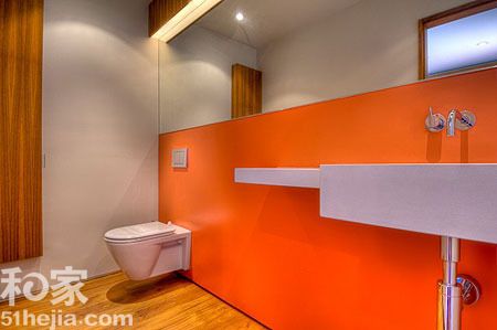 卫浴装饰一步到位 13个色彩卫浴间缤纷陋室 