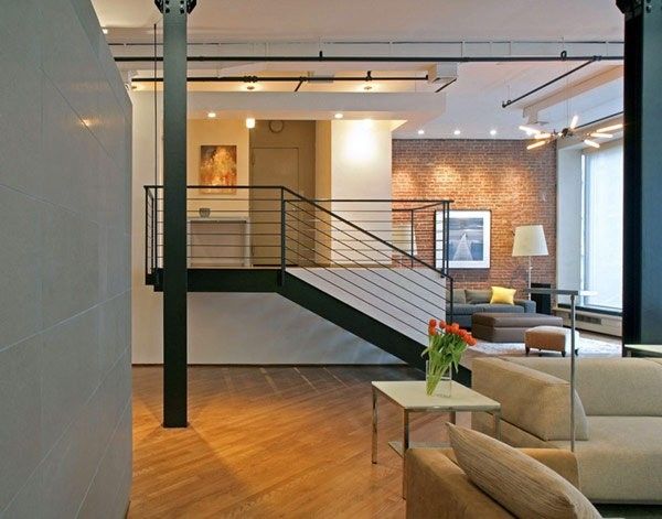 原木地板巧搭 纽约JW/G公寓的现代性革新(图) 