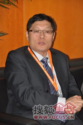 吉林森工金桥地板集团销售公司副总经理王洪刚