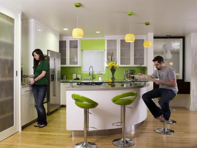 绿满厨房 8款厨房整体橱柜给你春的感觉(图) 