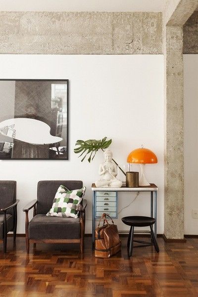 不同风格混搭 裸色梁柱现代公寓设计(组图) 