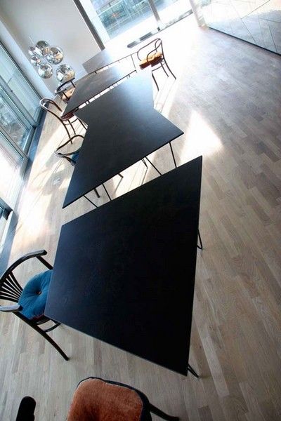 木地板混搭现代奇幻 柏林镜中屋阁楼设计(图) 