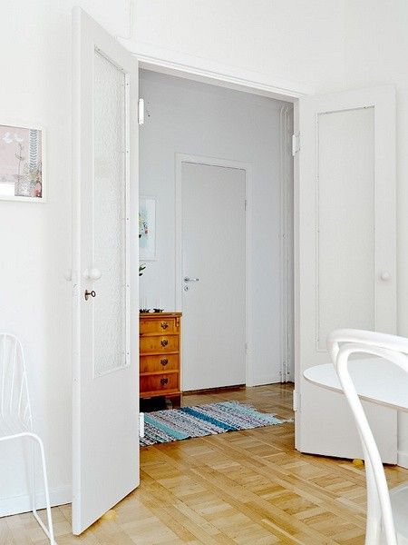 白色地板的诱惑 繁花似锦北欧风瑞典公寓(图) 