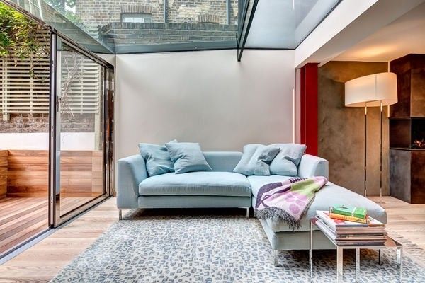 淡雅地板铺出现代家风 简约时尚伦敦住宅(图) 