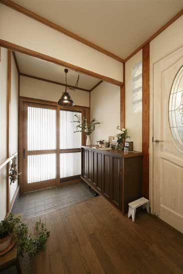 木质装饰巧利用 一家三口的75㎡日式家(组图) 