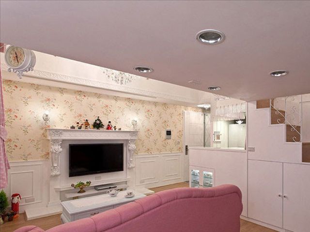 56平法式浪漫风格公寓 淡色系地板粉红家(图) 