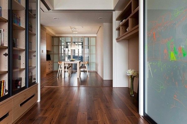 时尚现代风格公寓 典雅地板铺设开放空间(图) 